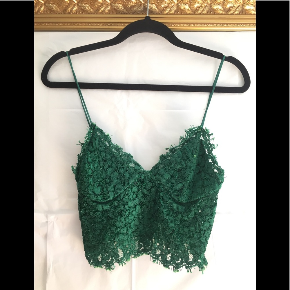 ❌❌SOLD❌❌ Green Zara Woven Crop Tank